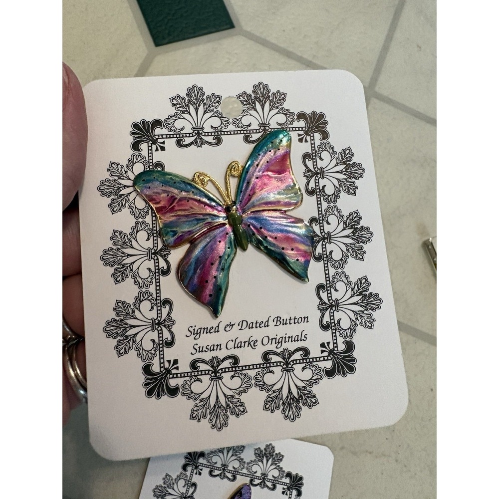 Susan Clarke Originals Butterfly Button New Old Stock Signed And‎ Dated